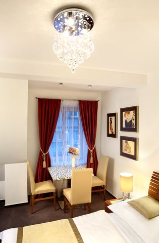 Rooms – Room 2